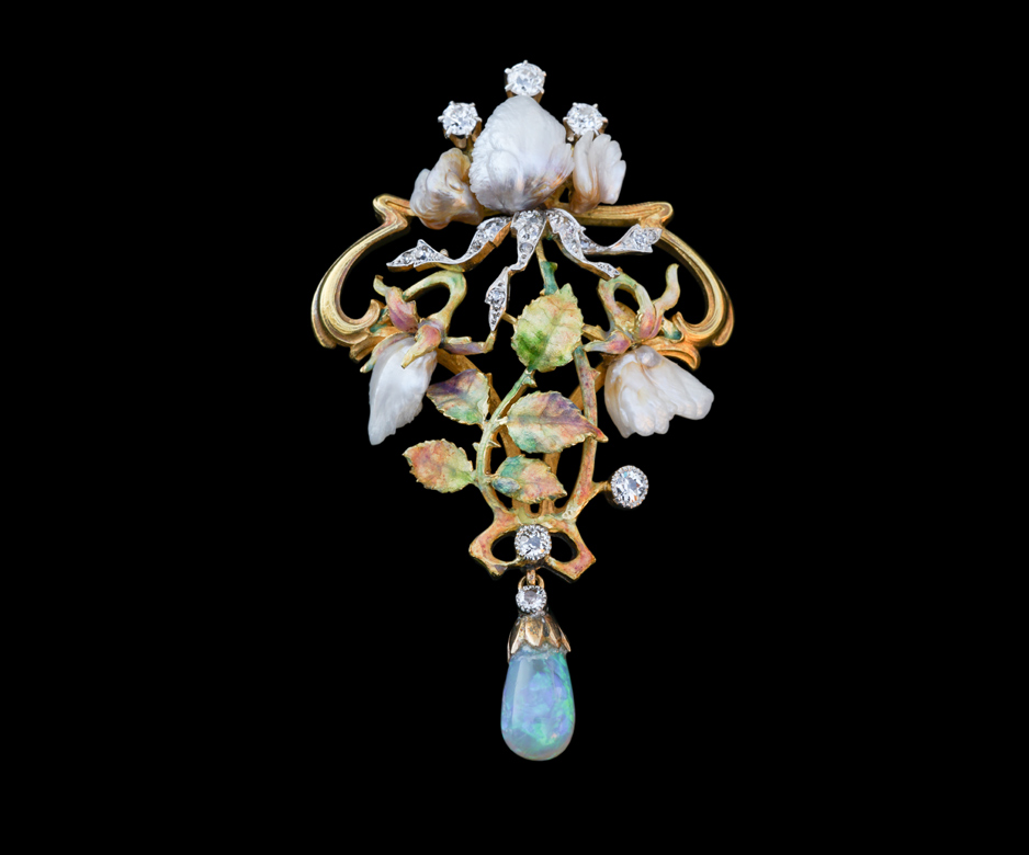 Art Nouveau brooch-pendant